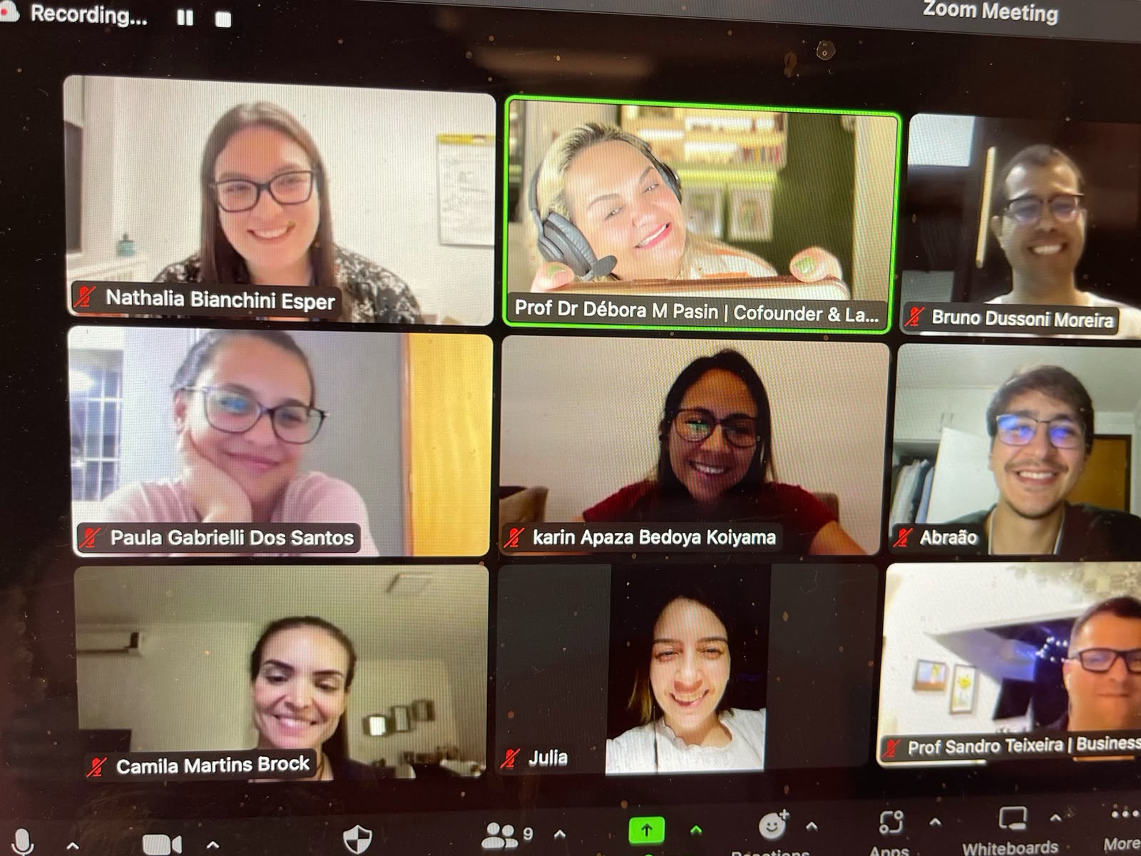 Encontro online da turma MedGlobal com a Prof.ª Dr.ª Débora Pasin e médicos participantes